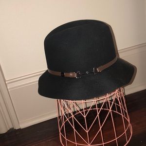 Karen Kane Hat